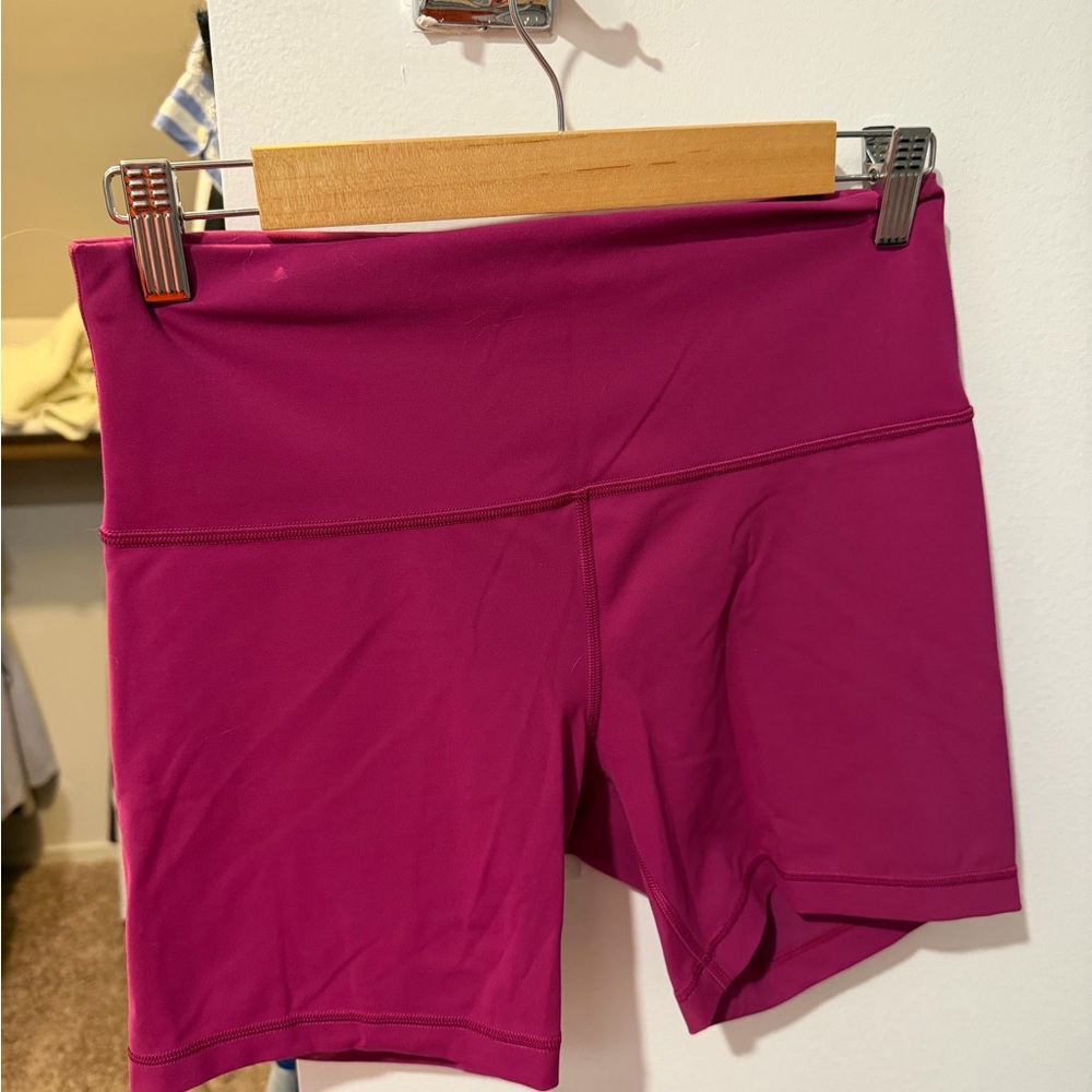 Lululemon Athletica Wunder Train 6” high rise Women's Pink Athletic Shorts